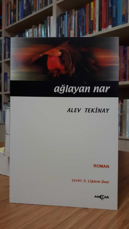 Ağlayan Nar