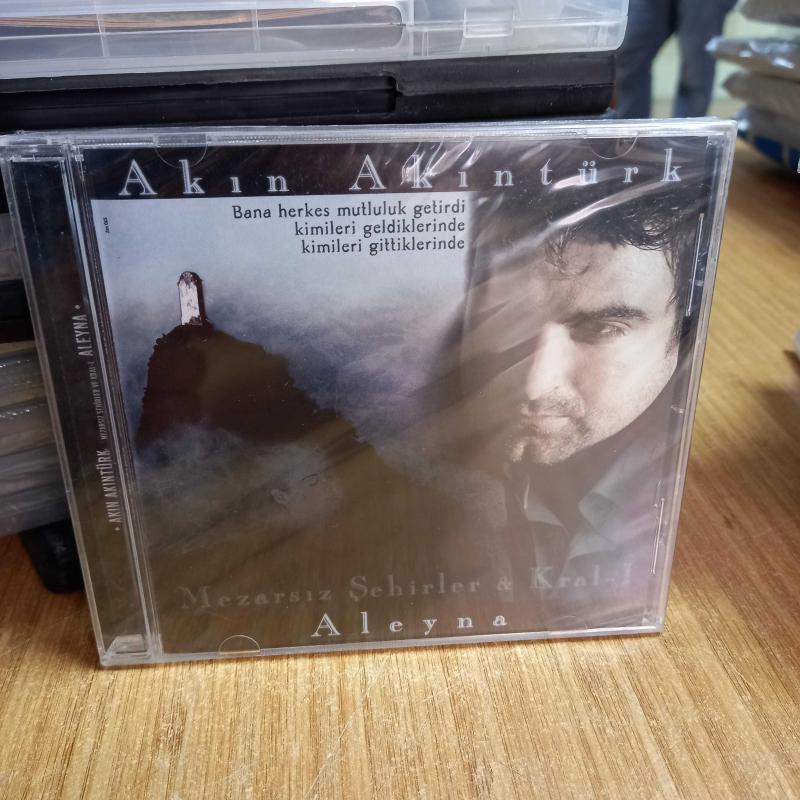 Akın Akıntürk - Mezarsız Şehirler & Kral 1 Aleyna