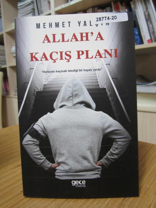 Allah'a Kaçış Planı - Mehmet Yalçın