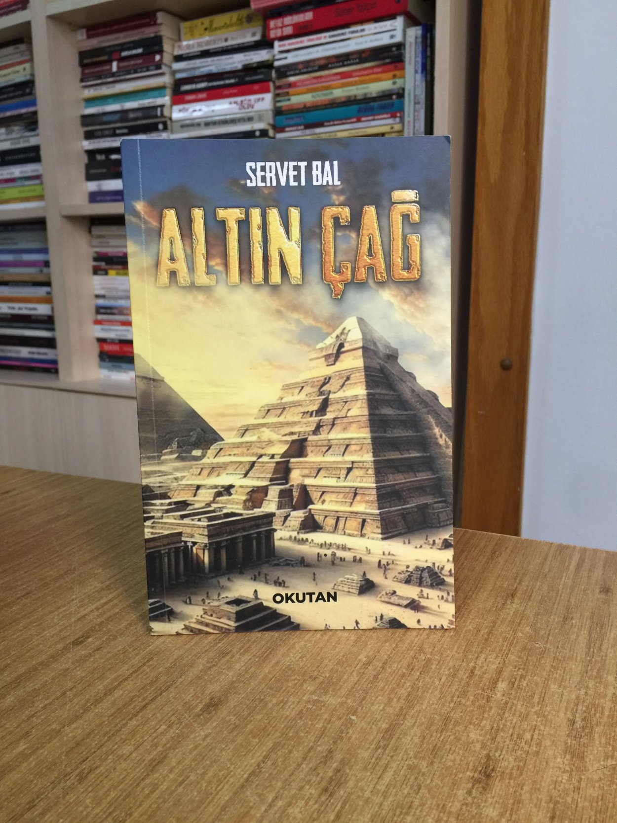 Altın Çağ - Servet Bal
