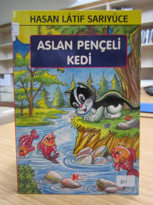 Aslan Pençeli Kedi - Hasan Latif Sarıyüce