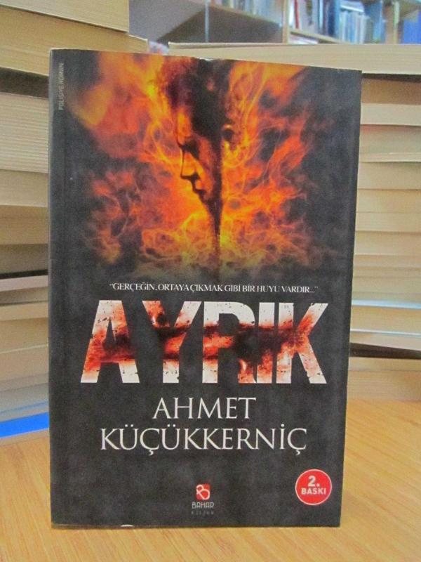Ayrık - Ahmet Küçükkerniç
