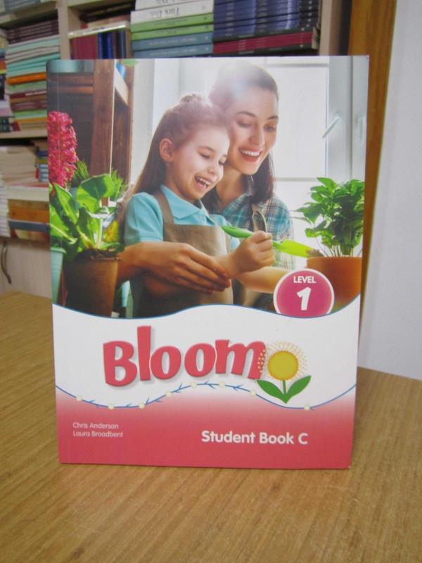 BLOOM Level 1 Student Book C - Chris Anderson & Laura Broadbent