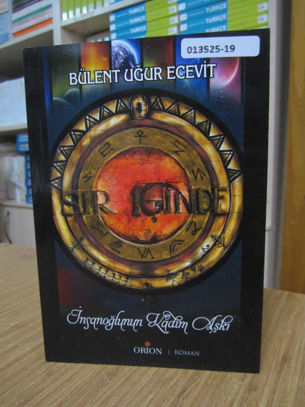 Bülent Uğur Ecevit - İnsanoğlunun Kadim Aşkı