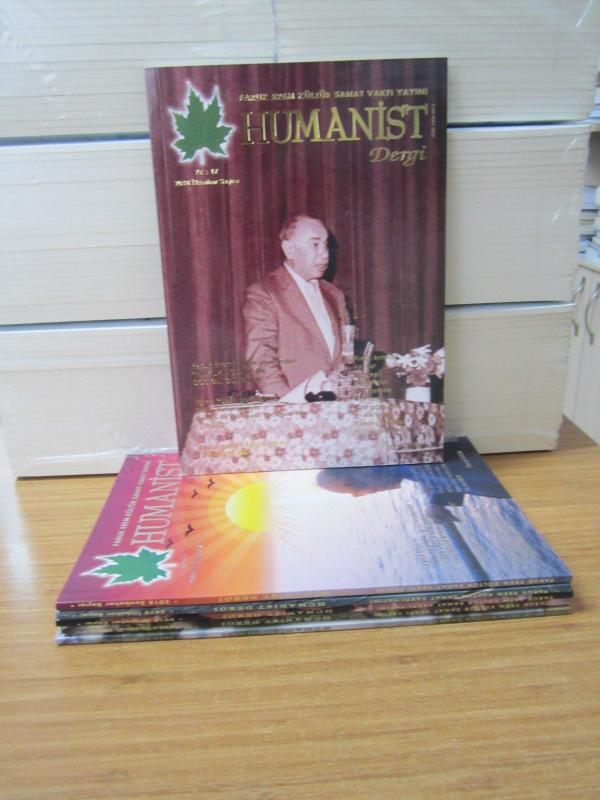 ÇAĞRI Aylık Fikir ve Sanat Dergisi - 1963-1968 Yılları 7 Farklı Sayı TAKIM (Sayılar: 61-62-68-91-92-93-125) Kurucu: Feyzi Halıcı