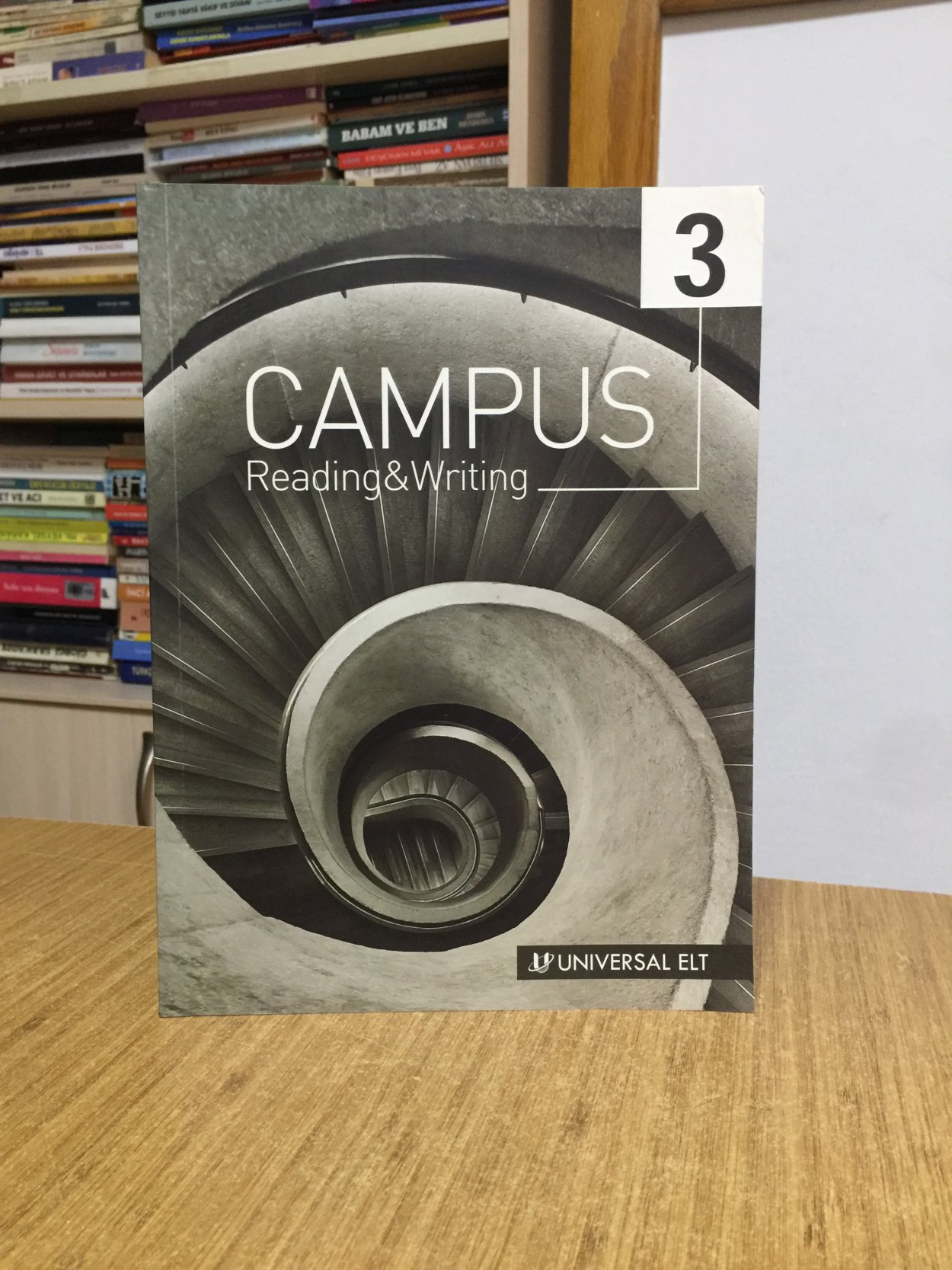 CAMPUS 3 Reading and Writing Universal ELT //