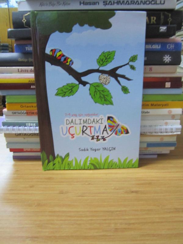 Dalımdaki Uçurtma - 7 - 9 Yaş İçin Uygundur - Ciltli
