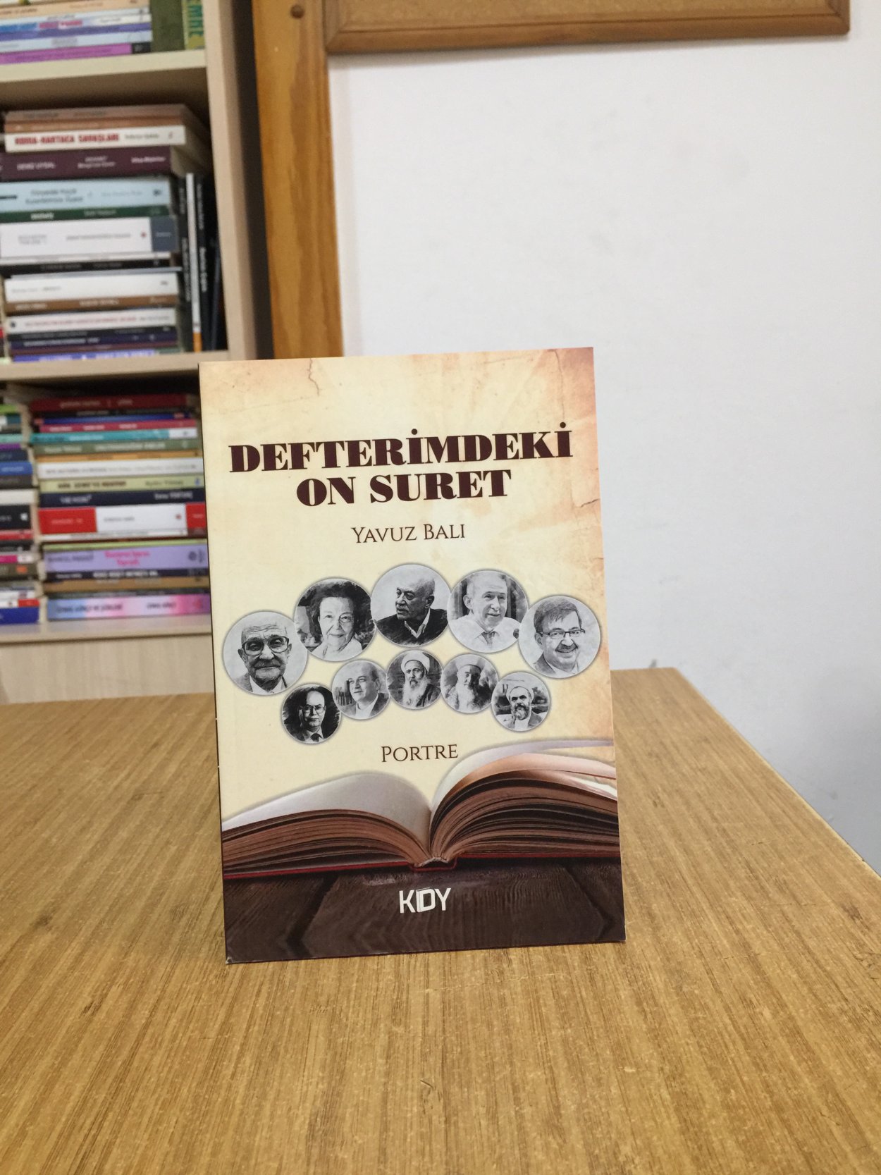 Defterimdeki On Suret - Yavuz Balı