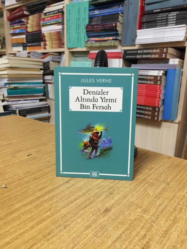 Denizler Altında Yirmi Bin Fersah - Jules Verne