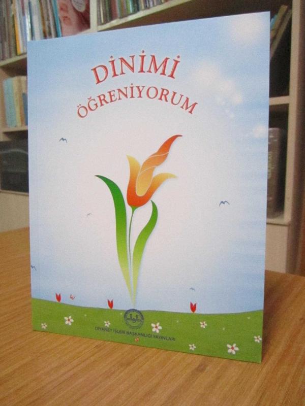 Dinimi Öğreniyorum / Diyanet İşleri Başkanlığı (2019)