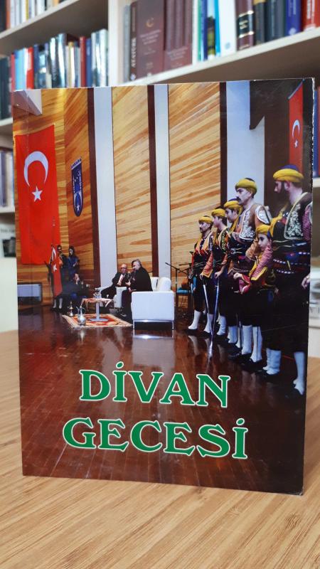 Divan Gecesi