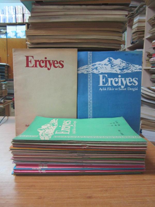 Erciyes Aylık Fikir ve Sanat Dergisi - 1985'den 1995'e Kadar Yayınlanmış 36 Farklı Sayı Mevcut (Sayılar Açıklamada)