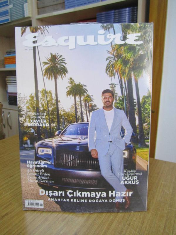 Esquire Türkiye - Yaz 2021 - [ Xavier Serrano ]