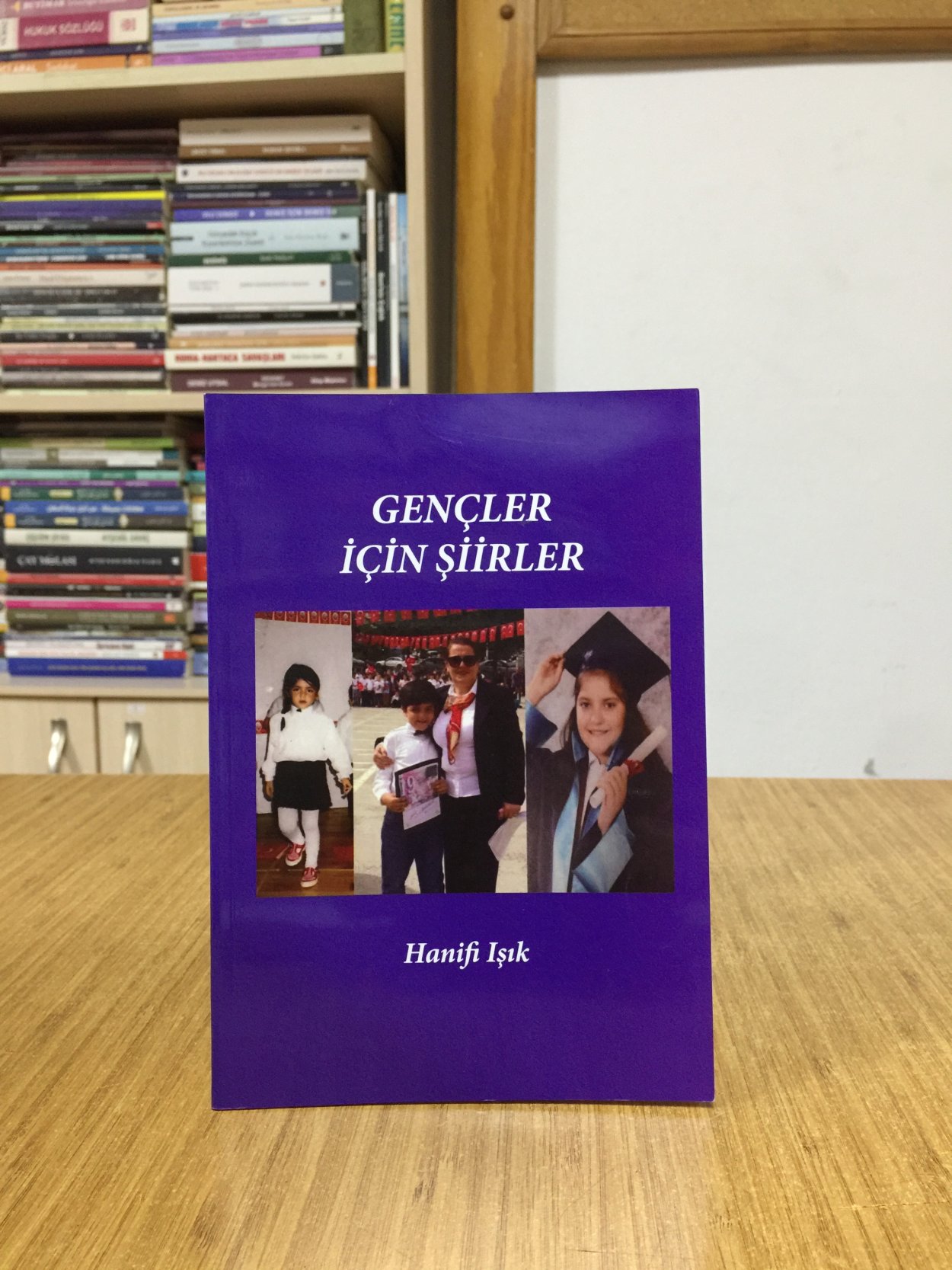 Gençler İçin Şiirler - Hanifi Işık