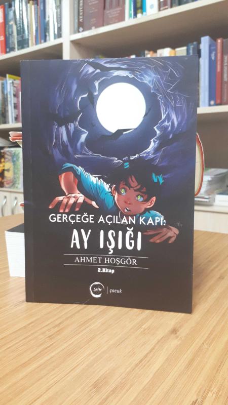 Gerçeğe Açılan Kapı Ay Işığı