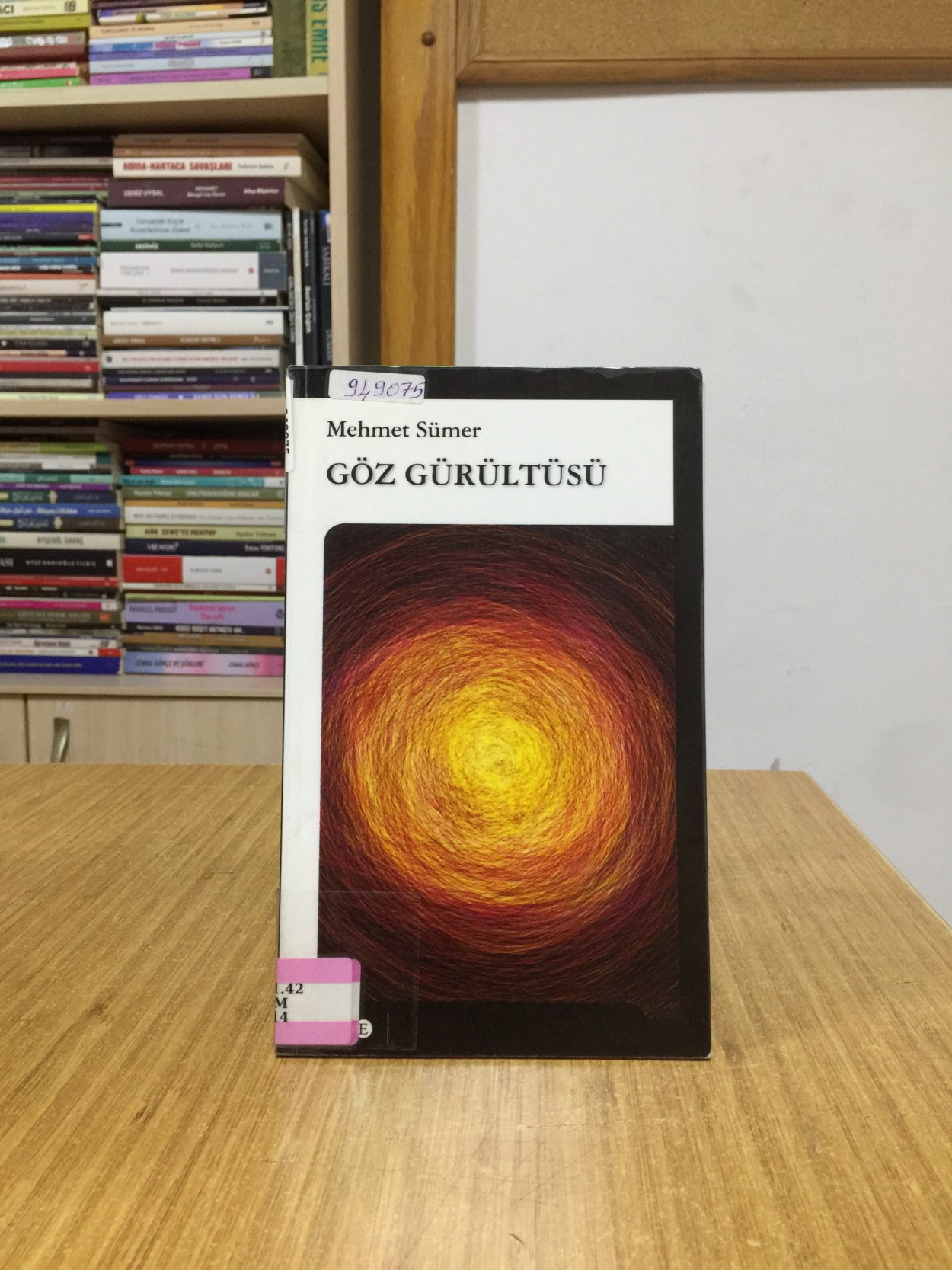 Göz Gürültüsü - Mehmet Sümer
