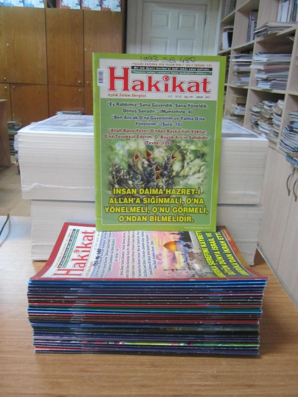 Hakikat Dergisi - 33 Farklı Sayı TAKIM (Aralık 2017-Mayıs 2021) - Sayılar: 291-332 ve Arası Mevcut (Eksik Sayılar Açıklamada)