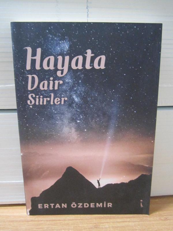 Hayata Dair Şiirler