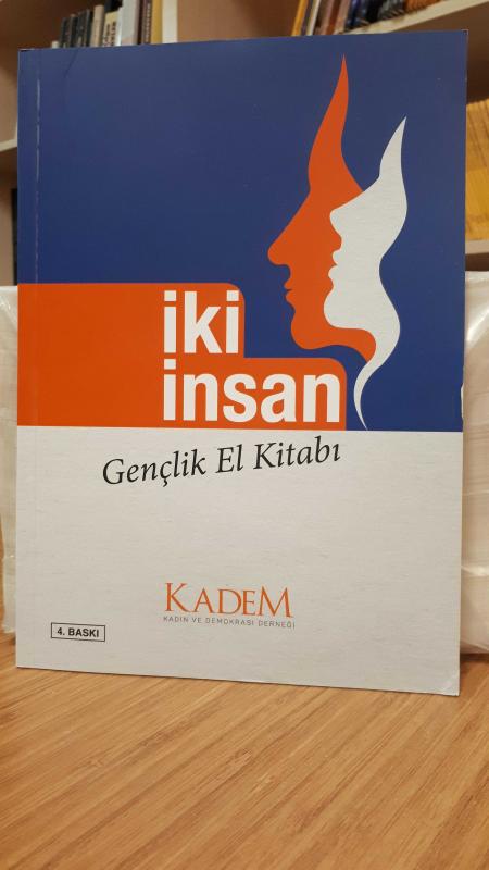İki İnsan - Gençlik El Kitabı