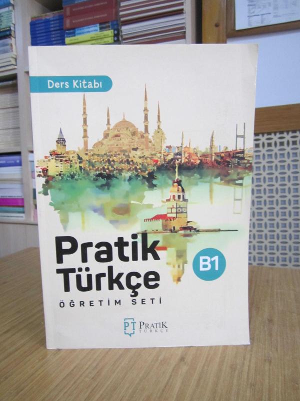 İsabet Yayınları PRATİK TÜRKÇE B1 Ders Kitabı