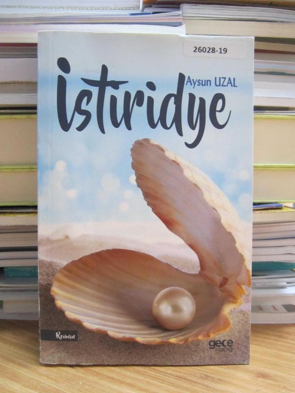 İstiridye - Aysun Uzal