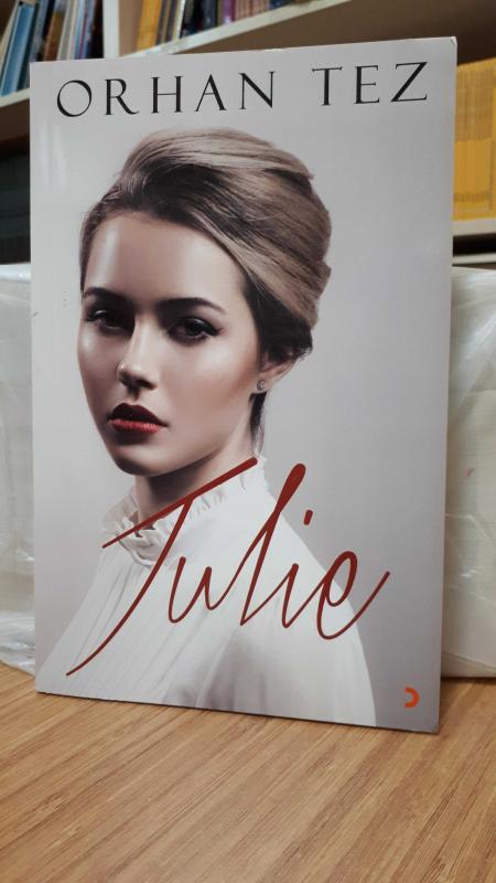 Julie - Orhan Tez