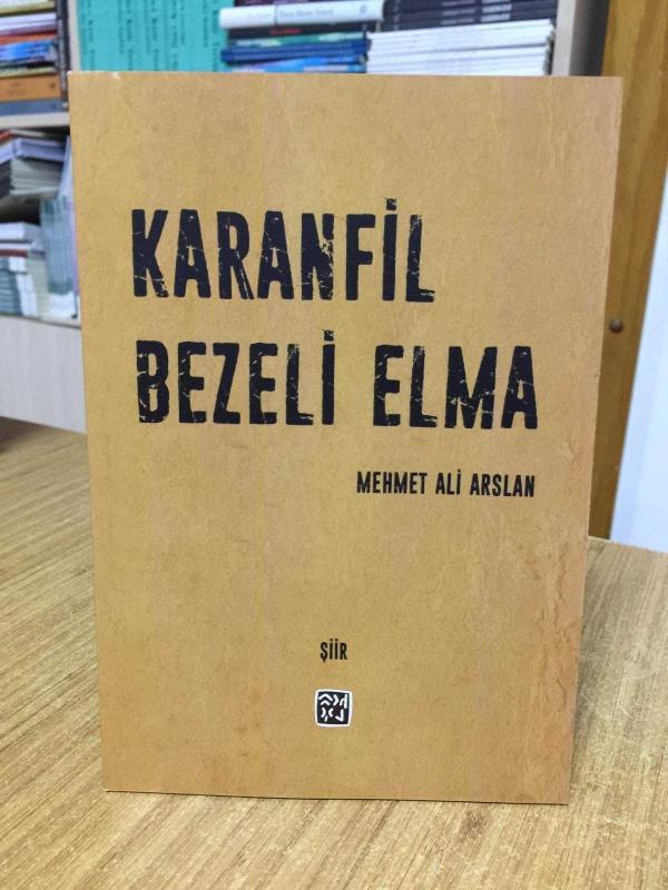 Karanfil Bezeli Elma - Mehmet Ali Arslan