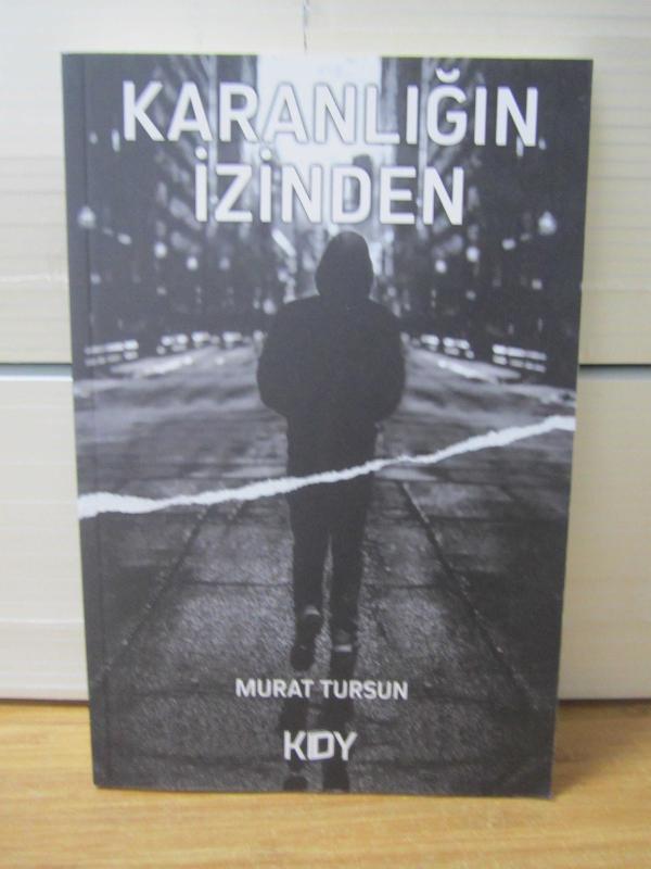 Karanlığın İzinden