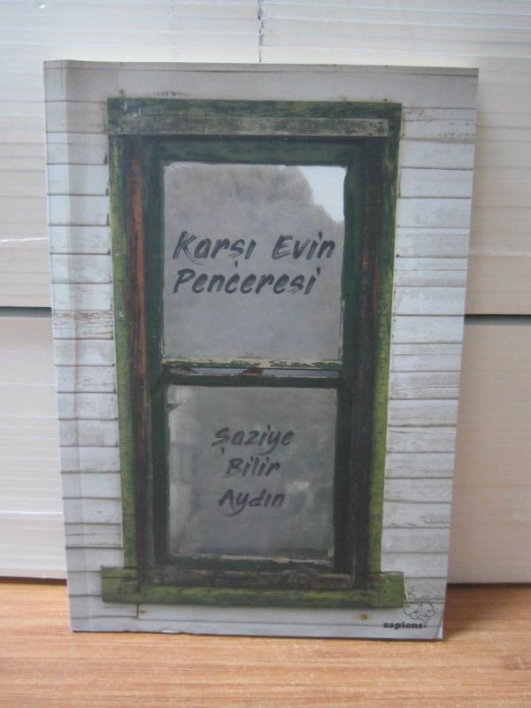Karşı Evin Penceresi