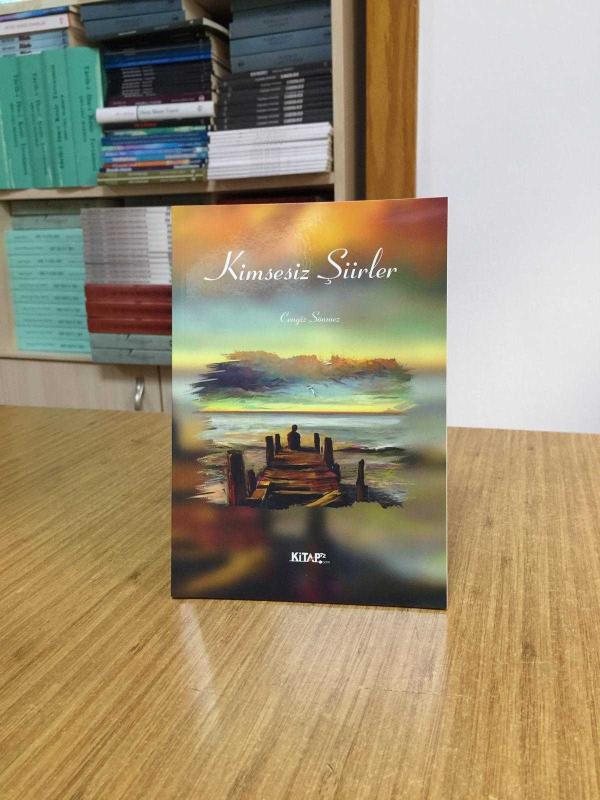 Kimsesiz Şiirler - Cengiz Sönmez