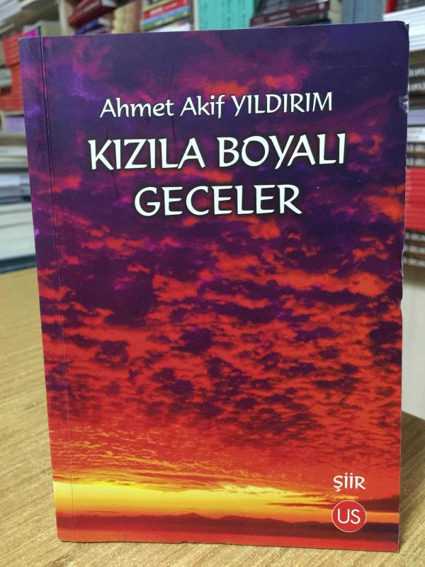 Kızıla Boyalı Geceler - Ahmet Akif Yıldırım