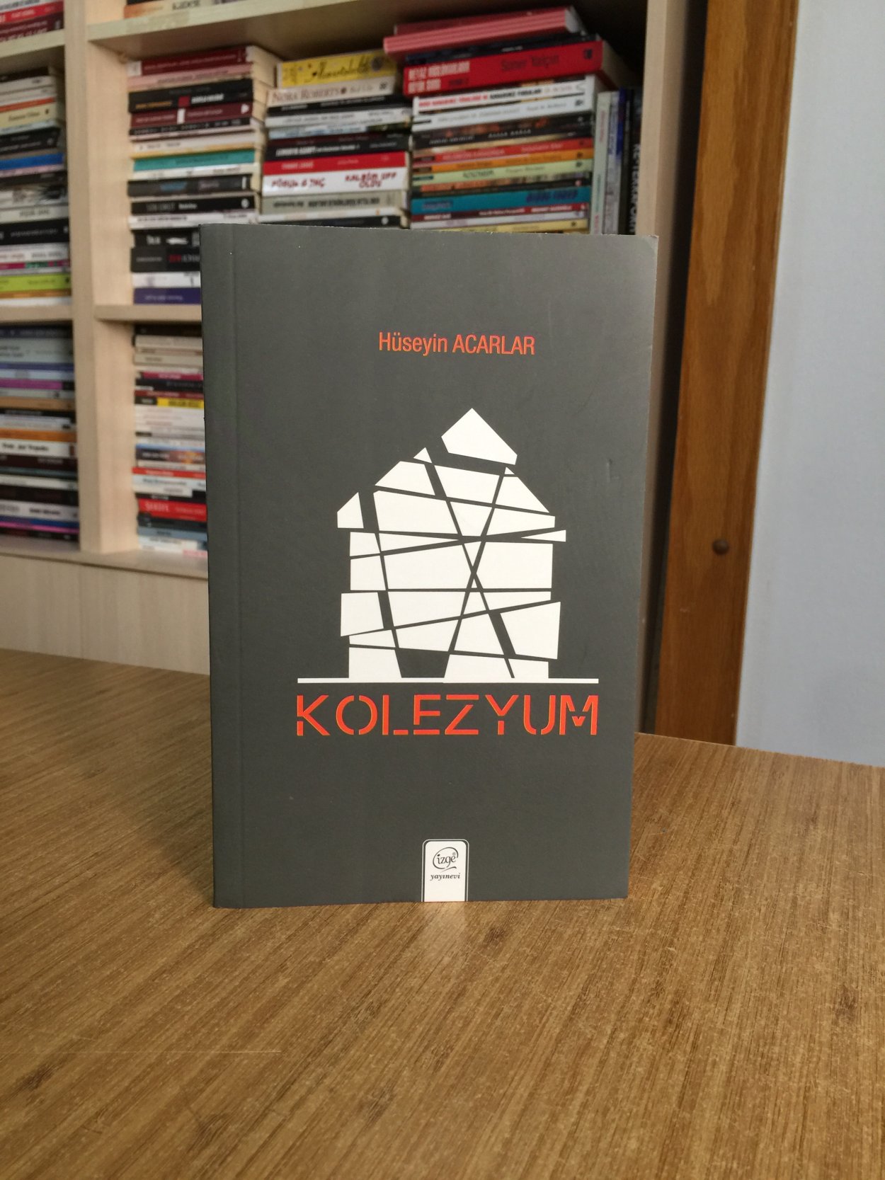 Kolezyum - Hüseyin Acarlar