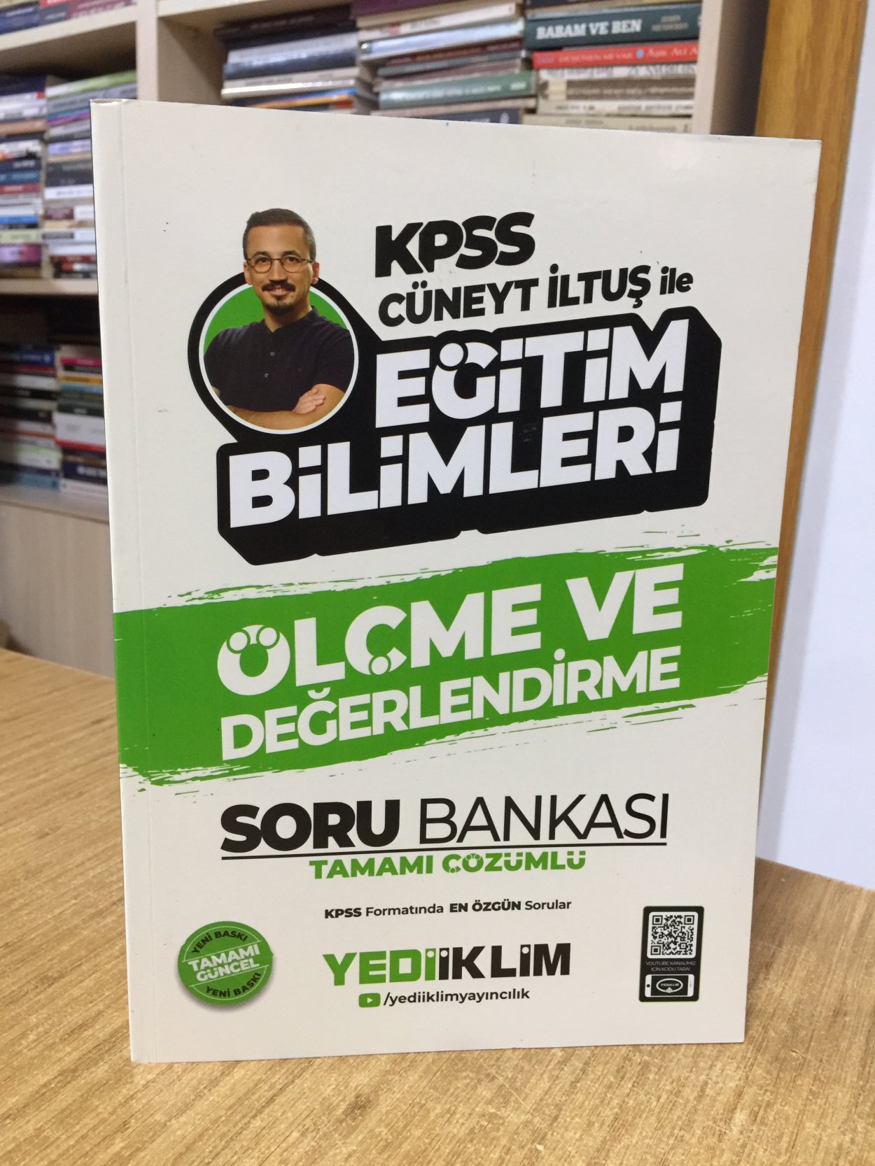 KPSS Cüneyt İLTÜŞ İle Eğitim Bilimleri Ölçme Ve Değerlendirme Tamamı Çözümlü Soru Bankası Yediiklim Yayınları