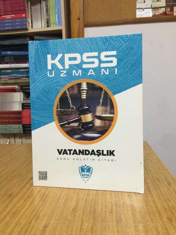 KPSS UZMANI Vatandaşlık Konu Anlatım Kitabı (2021)