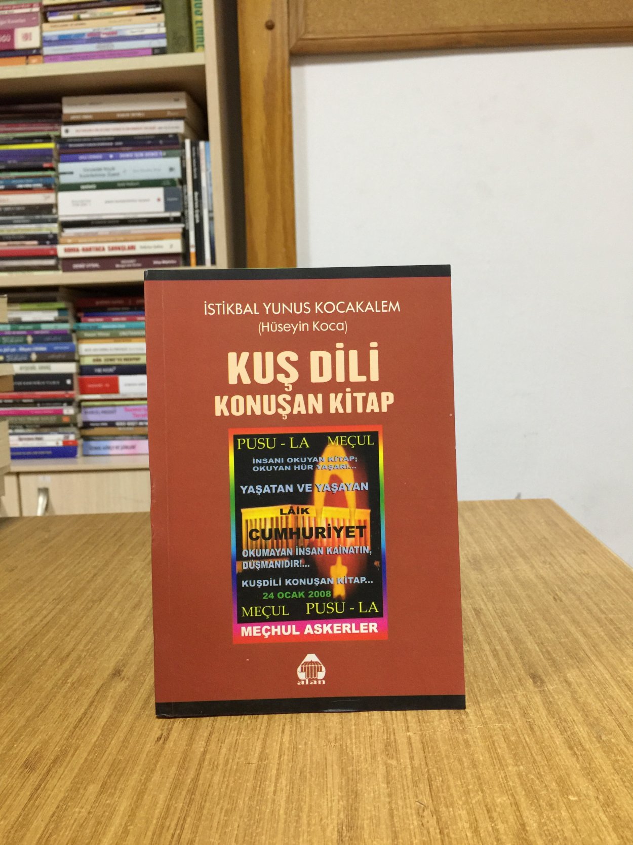 Kuş Dili Konuşan Kitap - İstikbal Yunus Kocakalem (Hüseyin Koca)