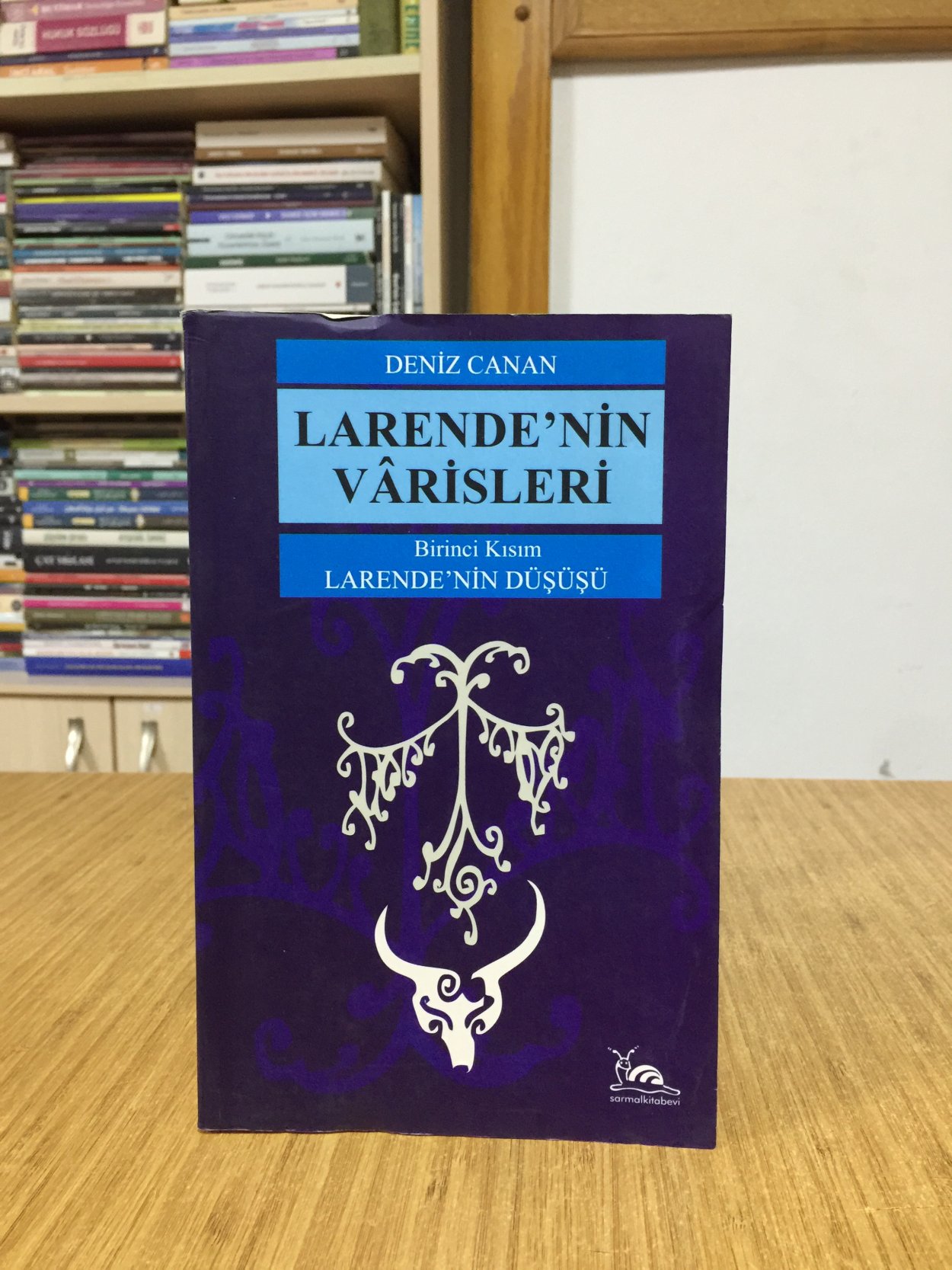 Larende'nin Varisleri Birinci Kısım Larende'nin Düşüşü