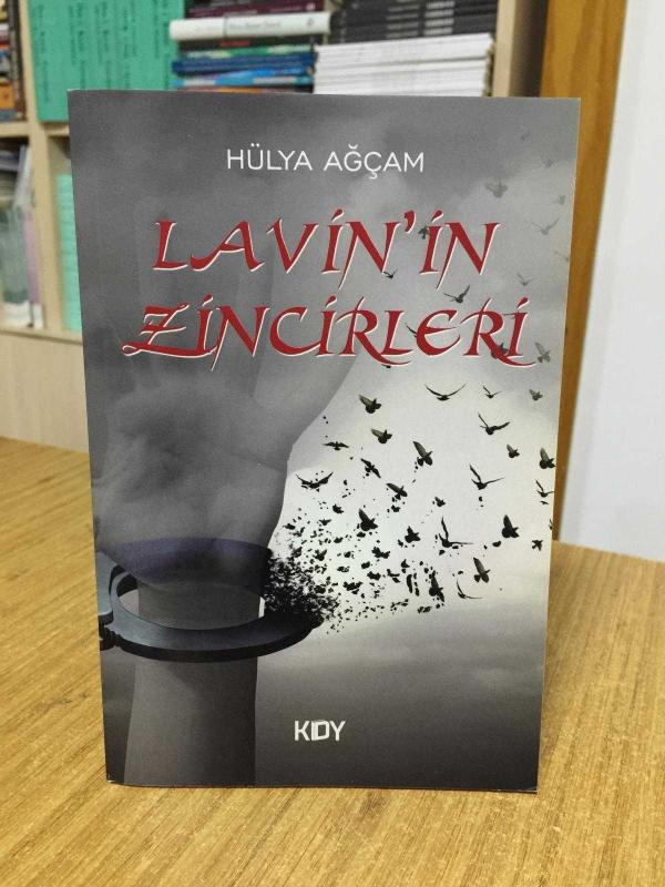 Lavin'in Zincirleri - Hülya Ağçam