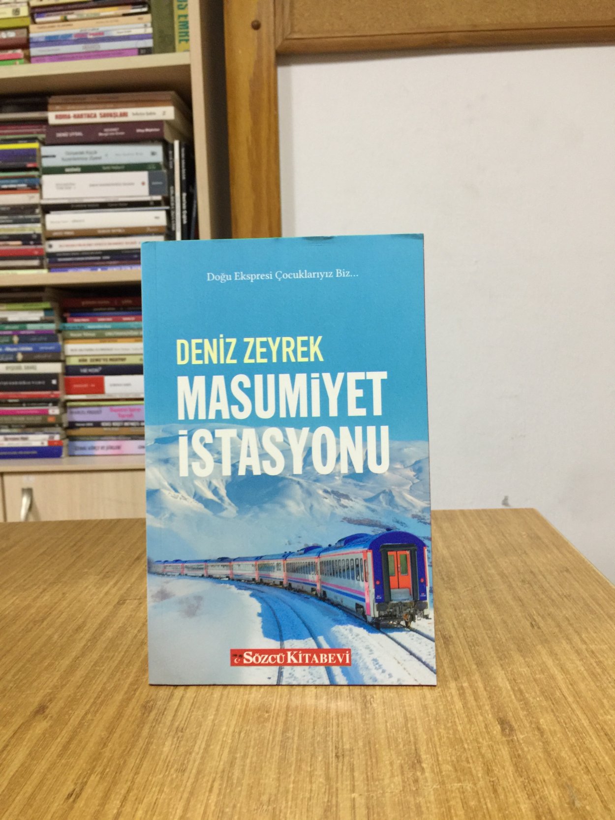 Masumiyet İstasyonu - Deniz Zeyrek