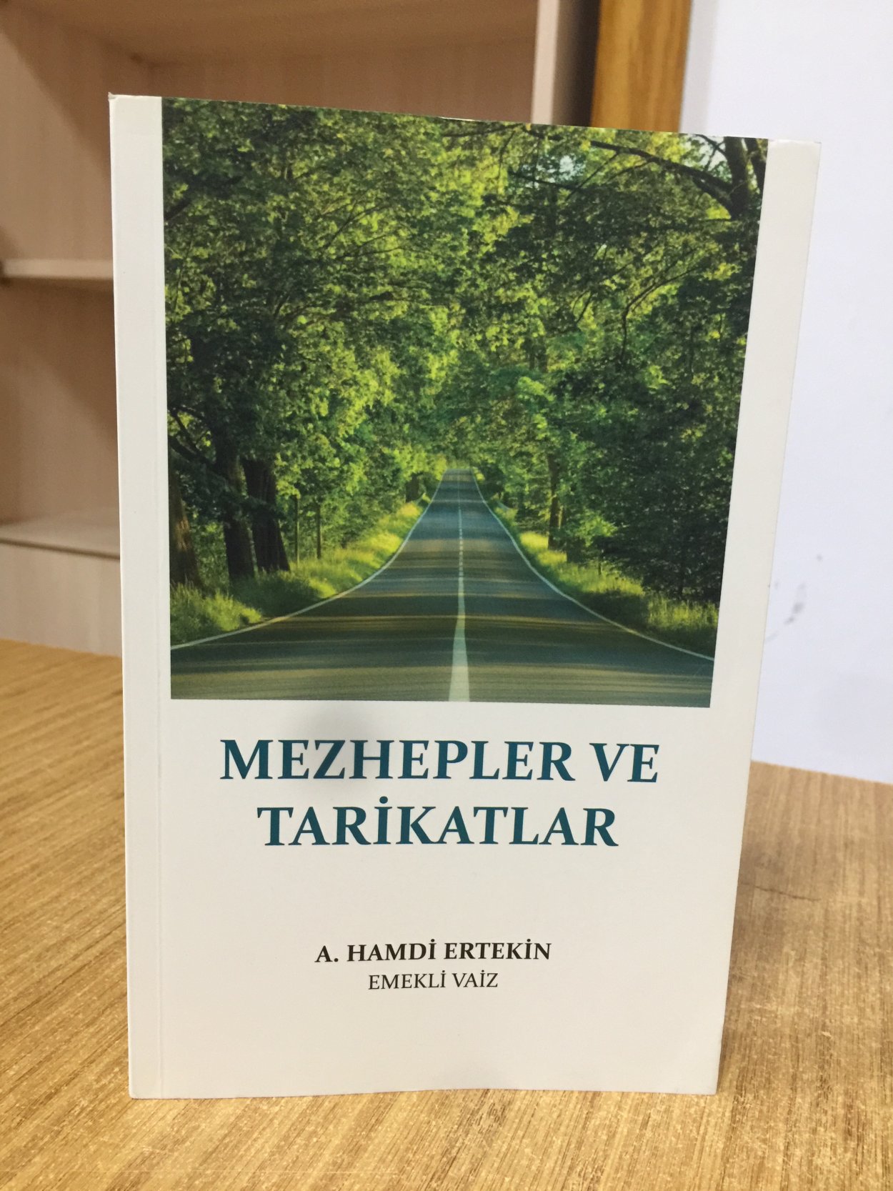 Mezhepler ve Tarikatlar - A. Hamdi Ertekin