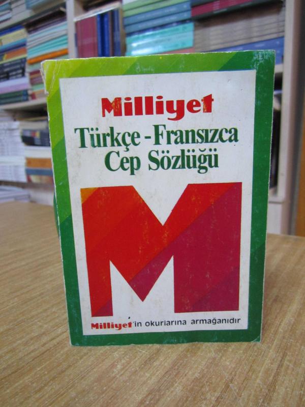 Milliyet TÜRKÇE-FRANSIZCA Cep Sözlüğü