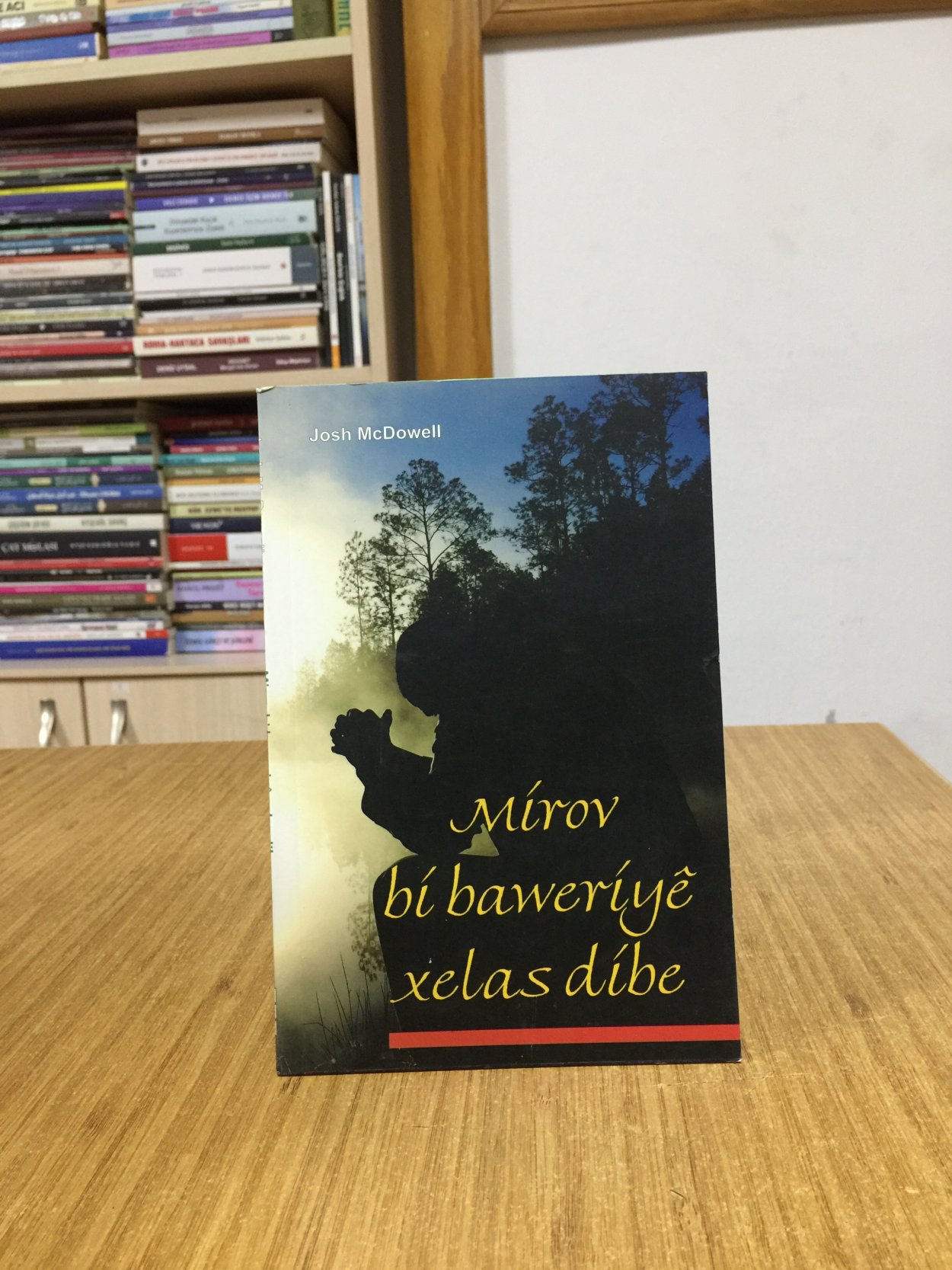Mirov bi baweriye xelas dibe - Josh McDowell