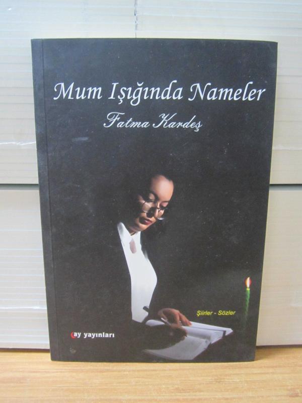 Mum Işığında Nameler