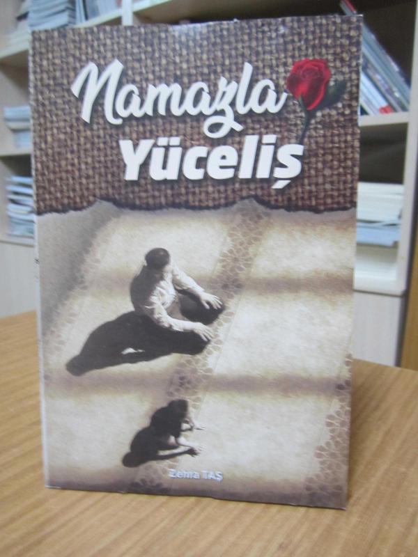 Namazla Yüceliş - Zehra Taş