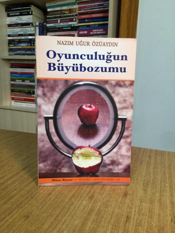 Oyunculuğun Büyübozumu - Nazım Uğur Özüaydın