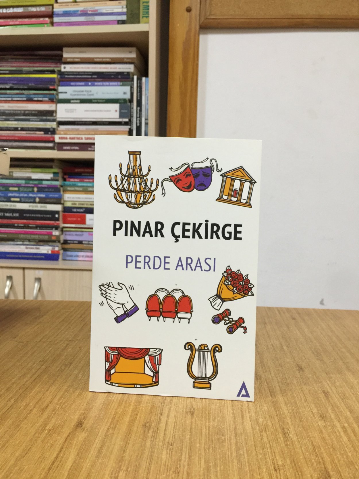 Perde Arası - Pınar Çekirge