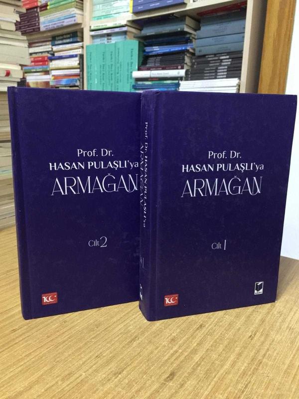 Prof. Dr. Hasan Pulaşlı'ya Armağan (2 Cilt)
