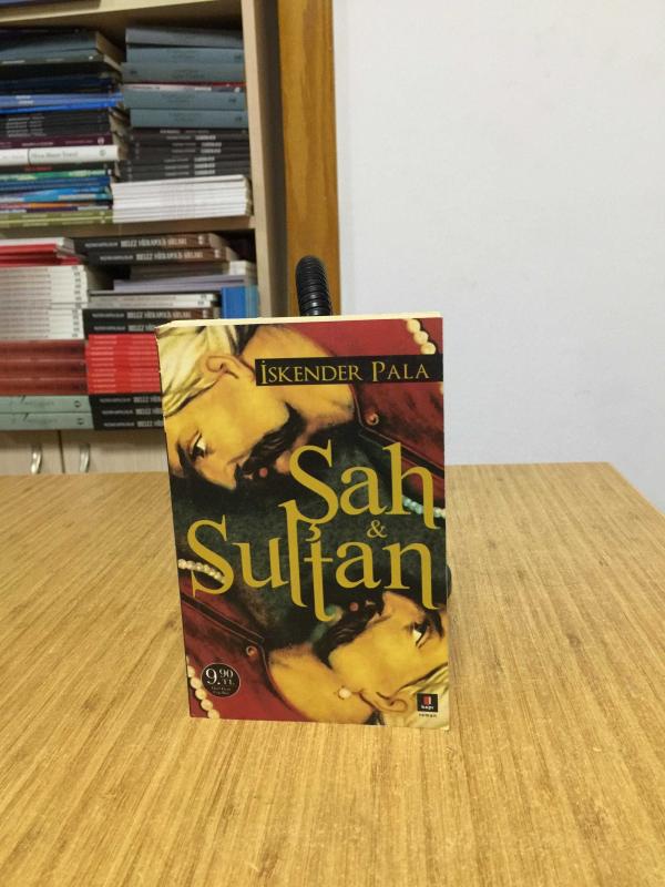 Şah ve Sultan - İskender Pala [Cep Boy - 2015]