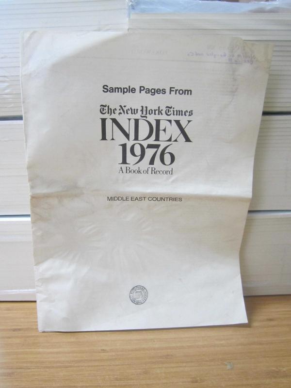 Sample Pages From The New York Times INDEX 1976 A Book of Record Middle East Countries - Harvey L. Holmes Jr. / Delores D. Meglio