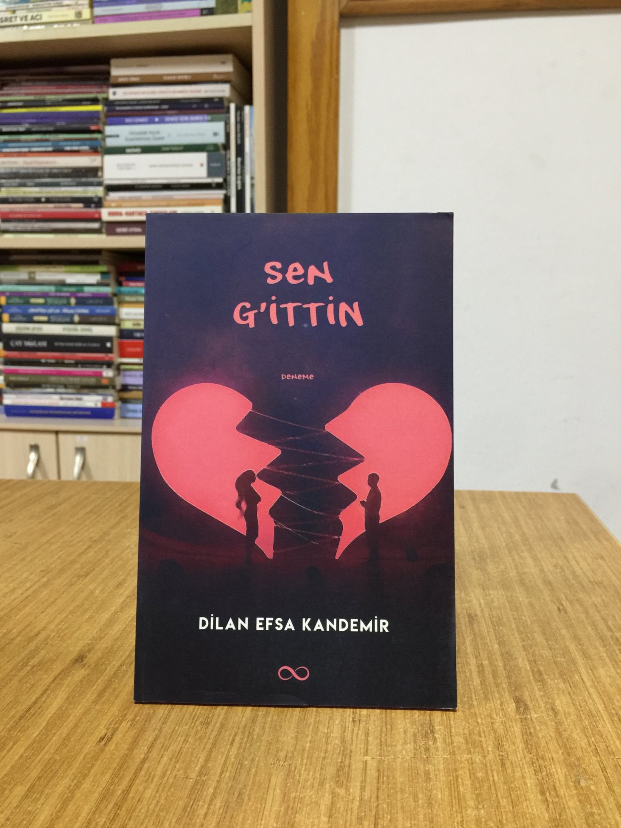 Sen Gittin - Dilan Efsa Kandemir