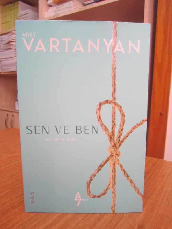 Sen ve Ben İki Yırtık Ruh - Aret Vartanyan